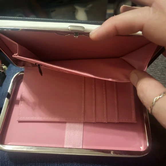 Boutique Baellerry Black Bow Detail Wallet - Picture 3 of 8